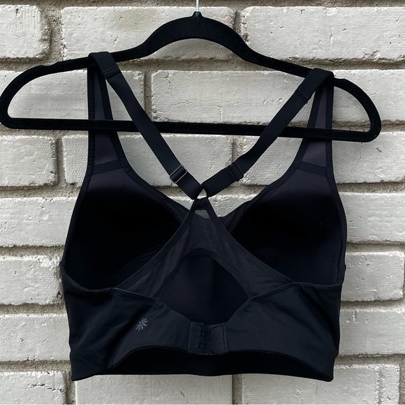 Athleta Sports Bra in Black - 36 DD - Picture 2 of 4